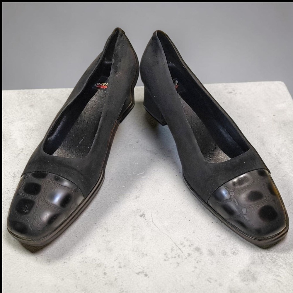 VTG Aerosoles Speed Pump Black Suede Crocodile Cap Toe Heel 8.5 Women 90s Y2K